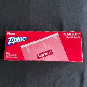 AUTH NEW Supreme ziploc bags (1box 30bags)
